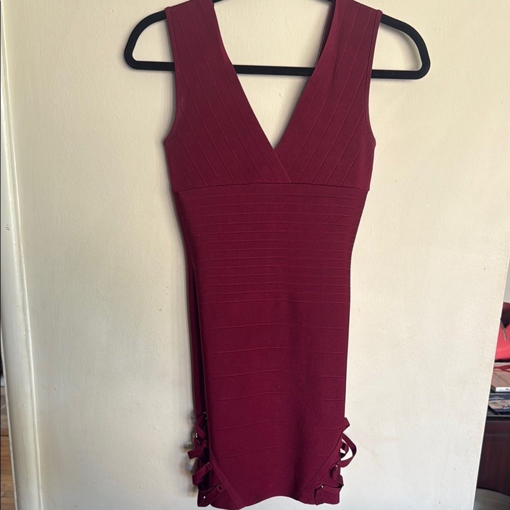 Bebe Burgundy Bandage Sleeveless V-Neck Bodycon Mini Dress